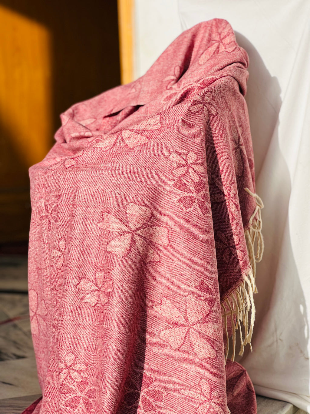 Soft Weave Shawl - Rosewood 02