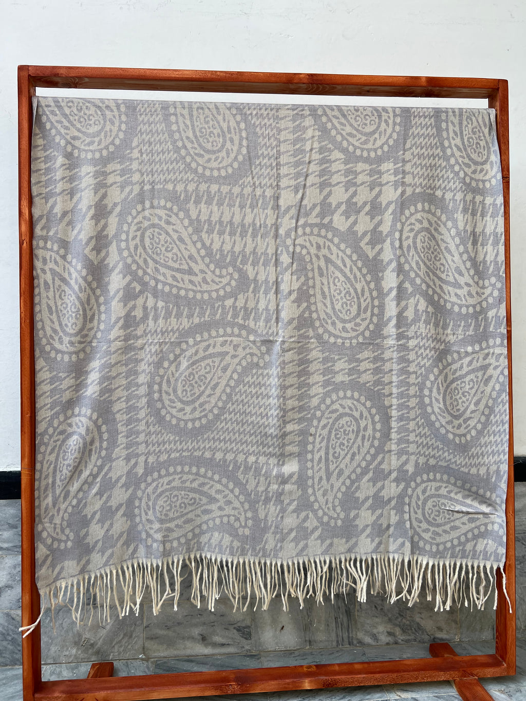 Soft Weave Shawl — Stone Grey 02