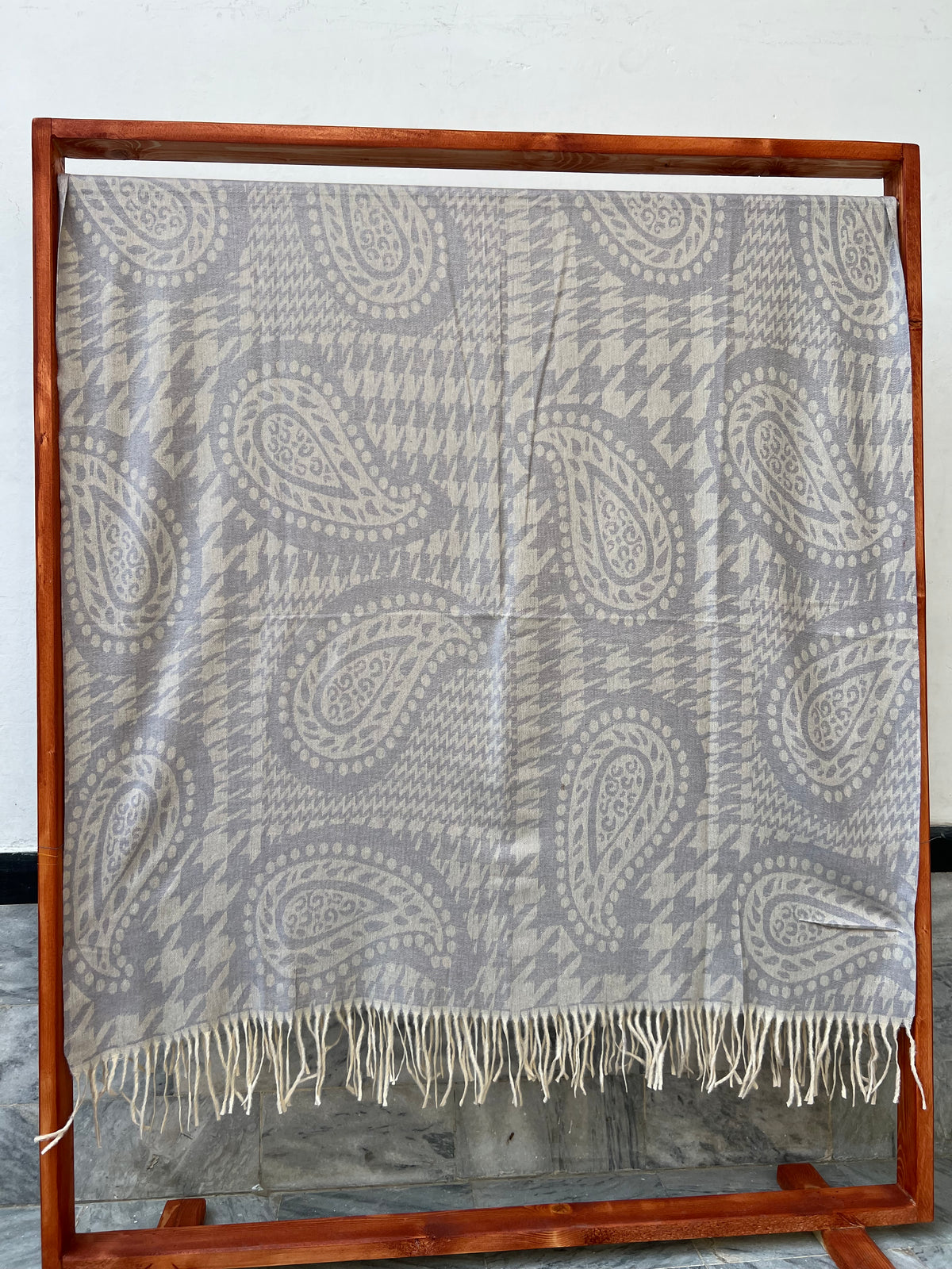 Soft Weave Shawl — Stone Grey 02