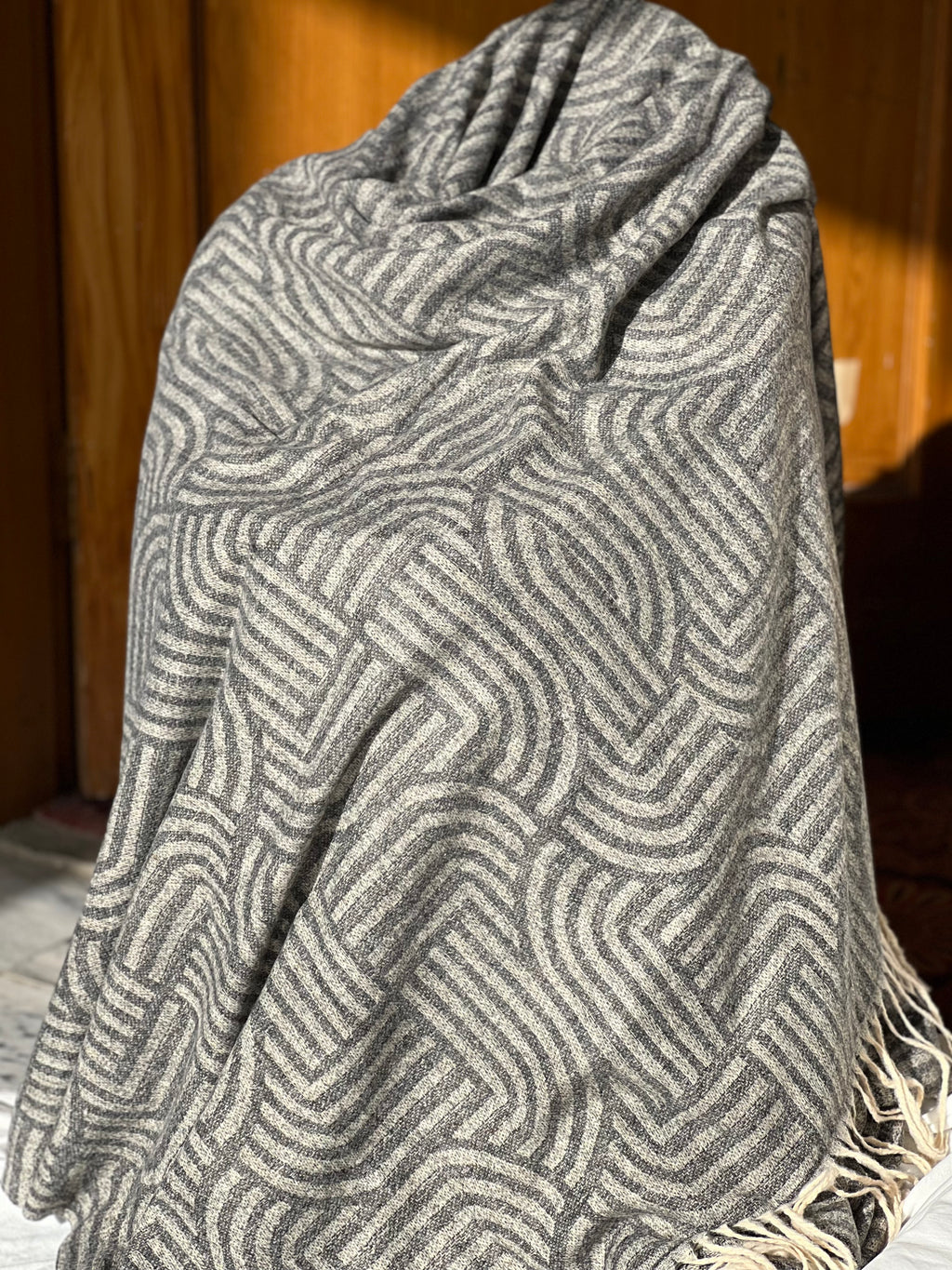 Soft Weave Shawl - Onyx