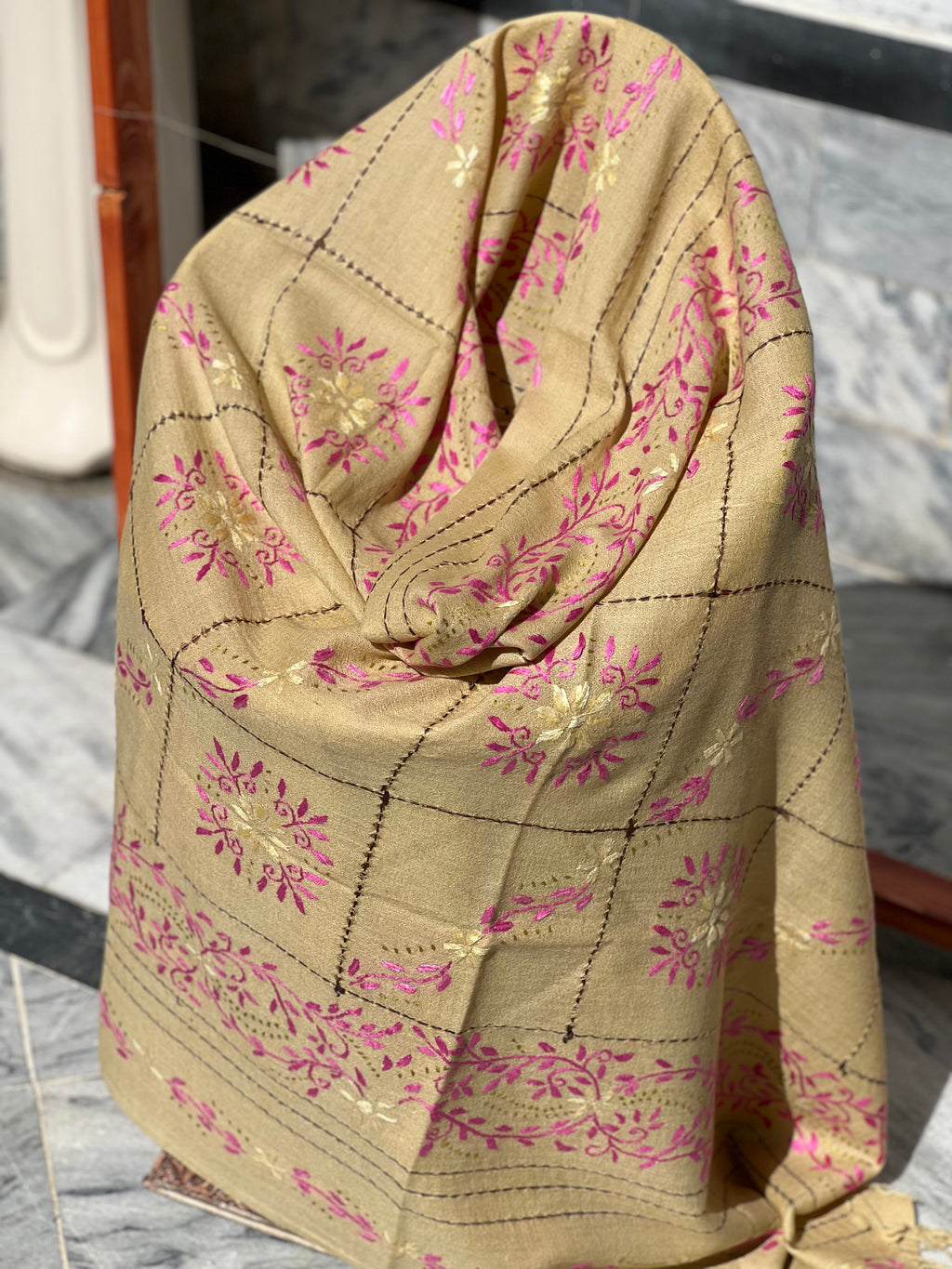 Gul-e-Lal Islampuri Shawl