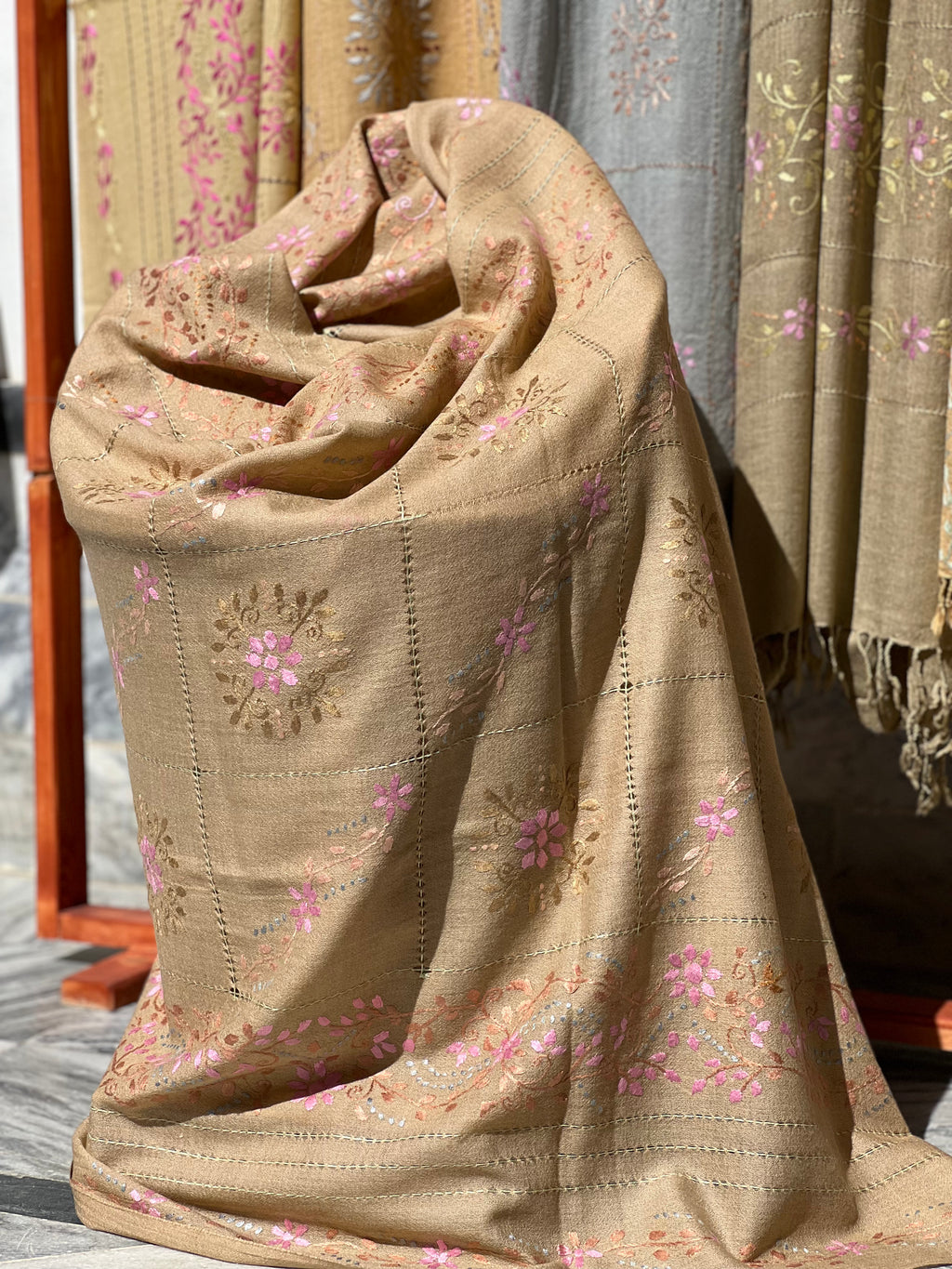 Pink x Tarkashi Shawl